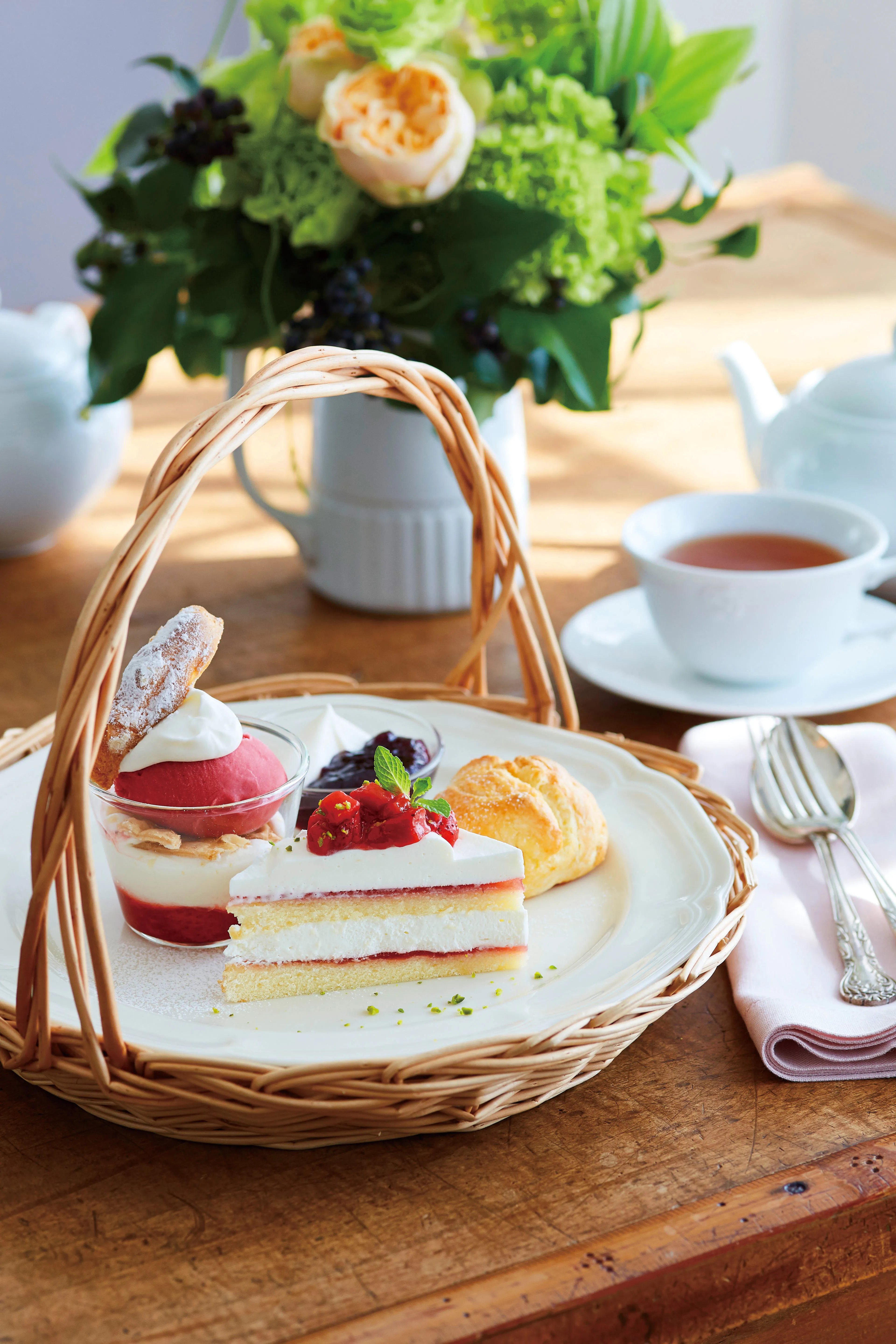 Afternoon Tea TEAROOM