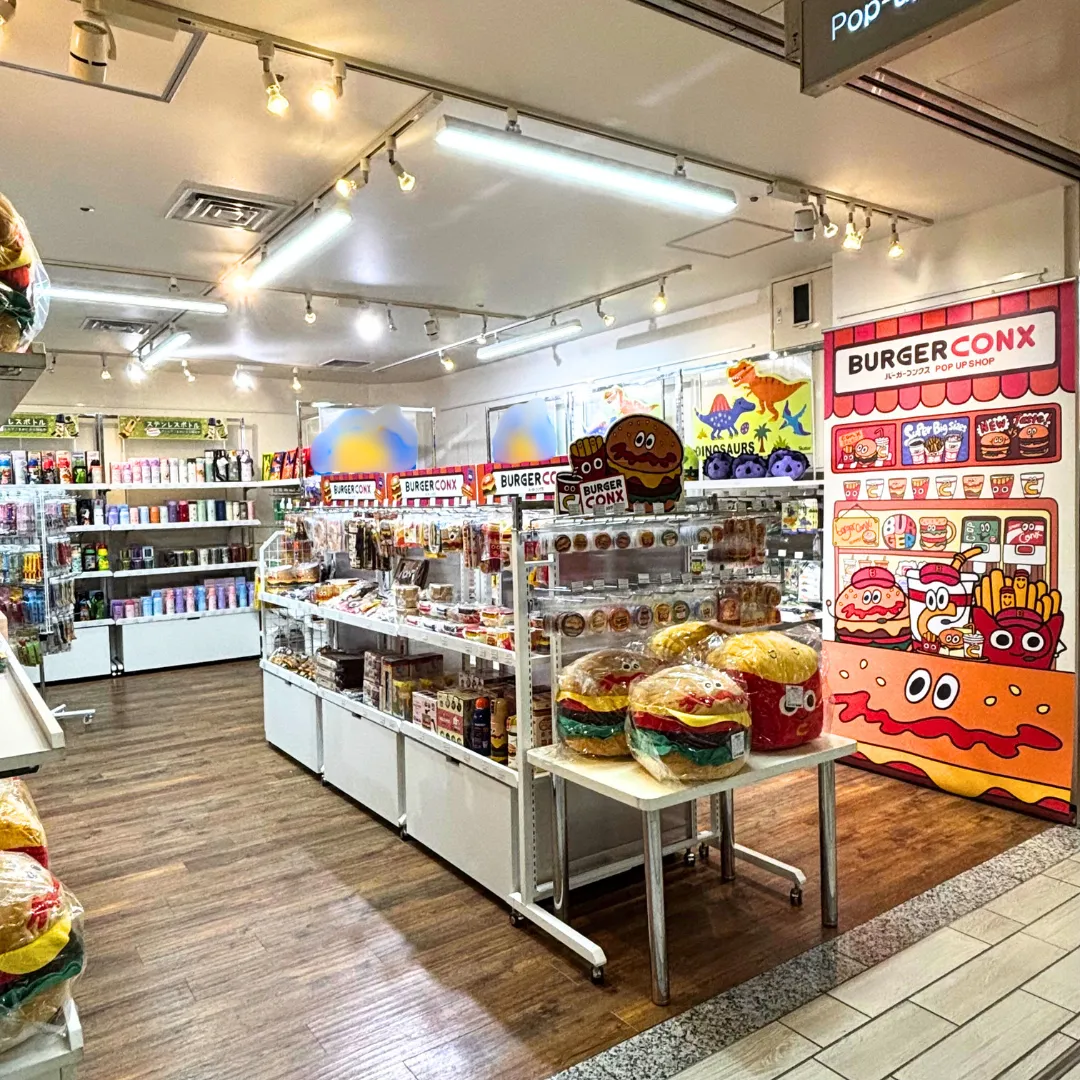 缩放人物收藏POP UP SHOP