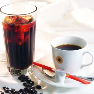COFFEE 370日元(含税)、(ICE)370日元(含税)